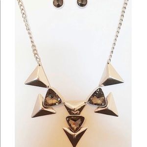 N2017TRG Fashion Necklace Set